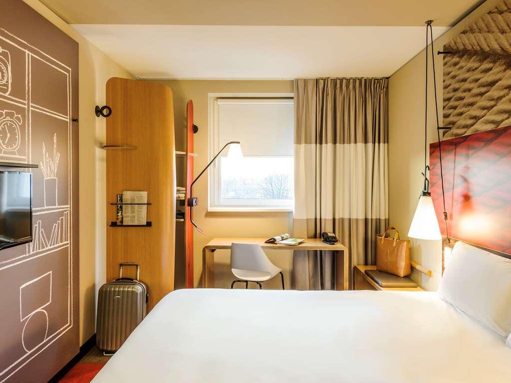 Ibis Hotel Muenchen City West Room photo