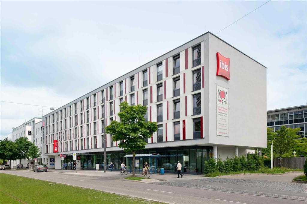 Ibis Hotel Muenchen City West Exterior photo